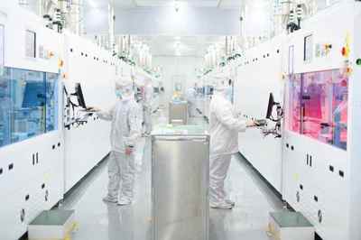 中環(huán)新能源旗下中環(huán)新能（安徽）獲評(píng)2024年度國(guó)家級(jí)綠色工廠，彰顯新興能源技術(shù)研發(fā)實(shí)力